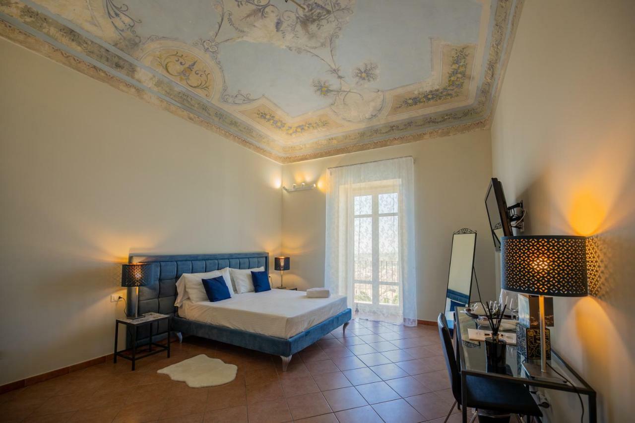 Trigona Garden Suite Noto Ngoại thất bức ảnh